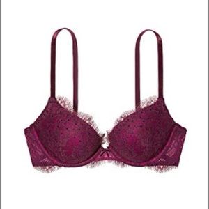 Victoria’s Secret dream angels lace push-up bra